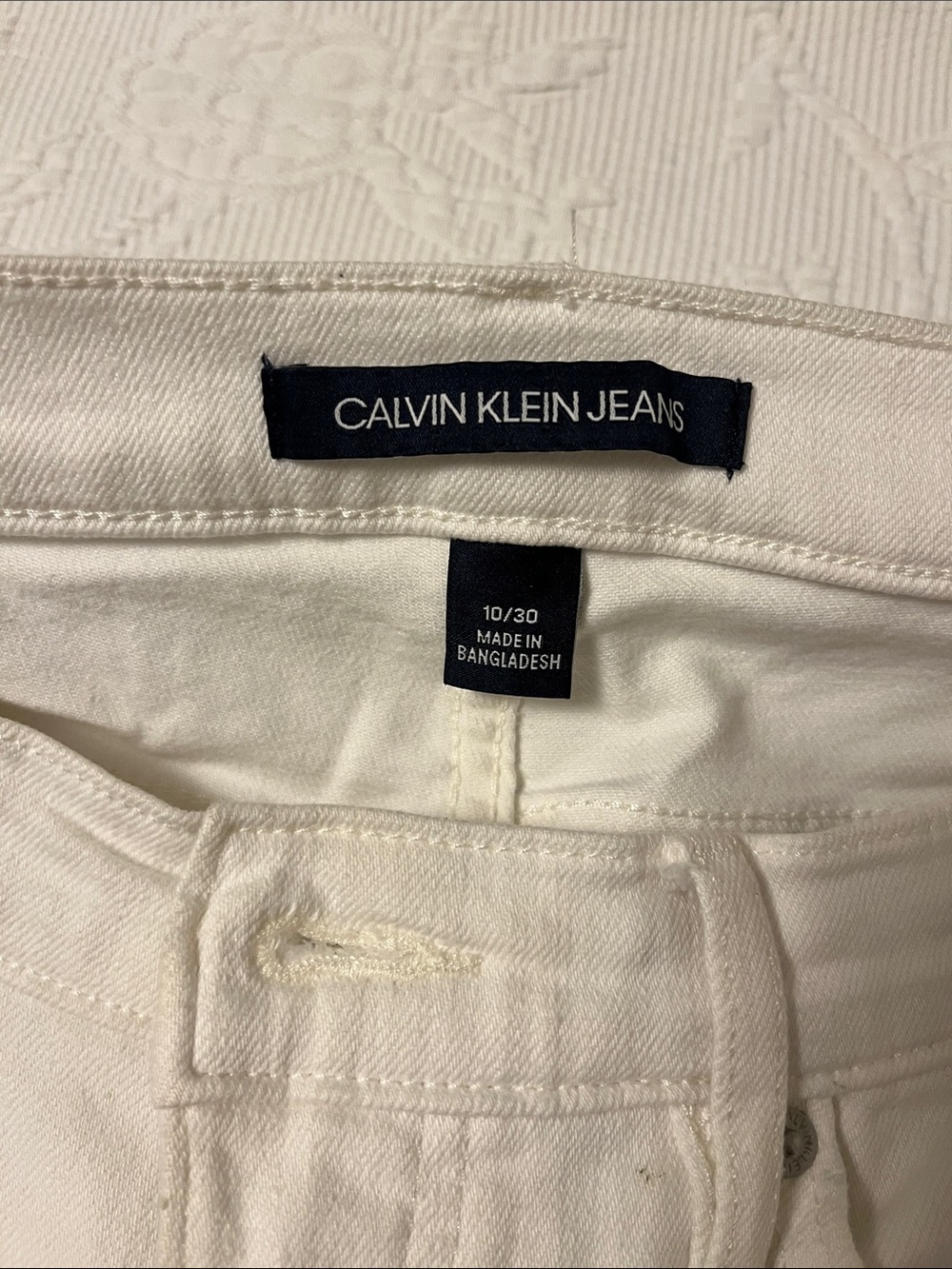 Calvin Klein White Skinny Jeans - Women’s Denim Pants